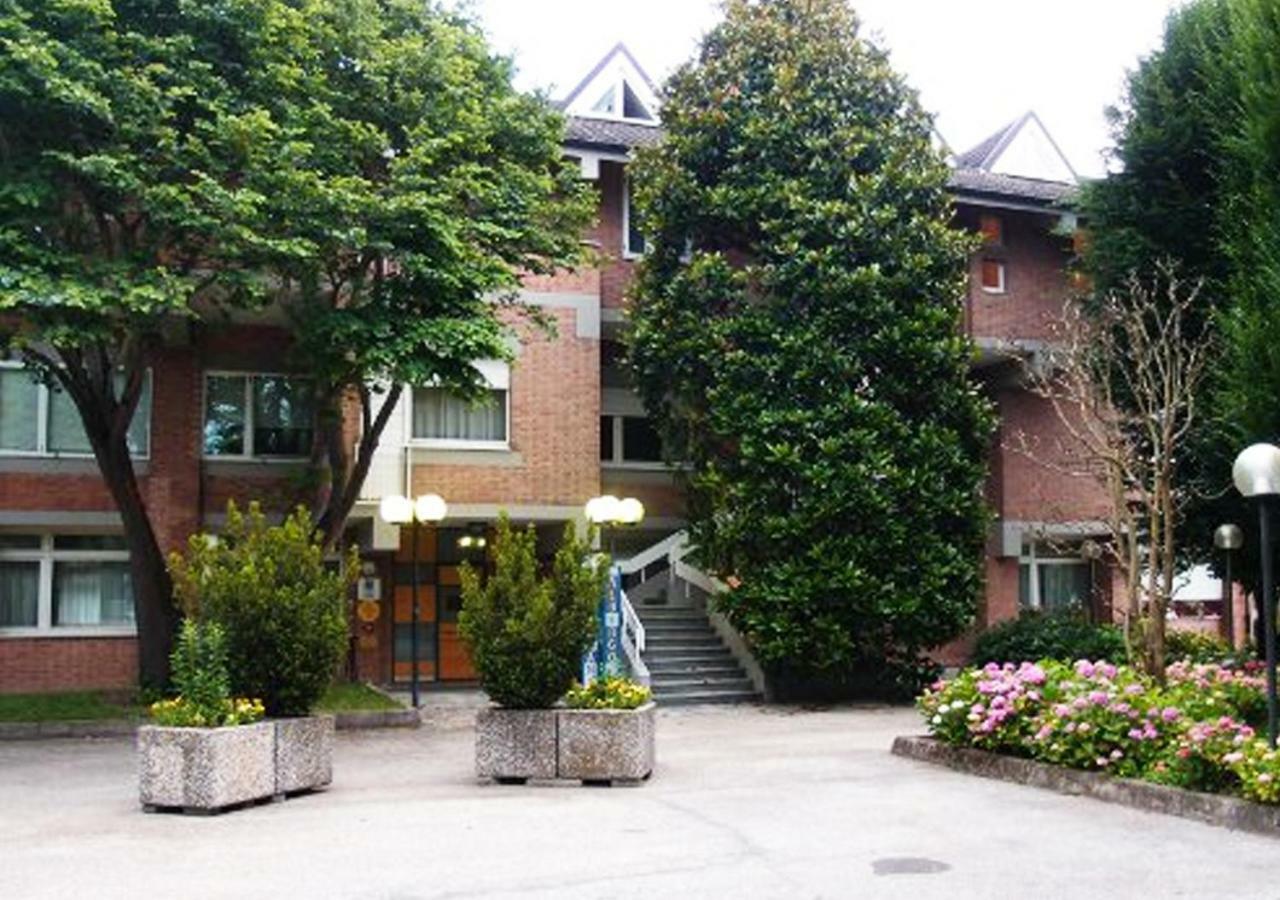 Il Cascinalenuovo Hotel Asti Exterior photo